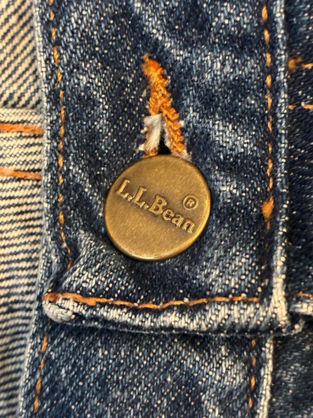 Vintage 1980’s L.L.Bean dark blue denim straight leg jeans. - Picture 4 of 8